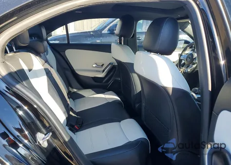 2020 Mercedes-Benz A 35 Amg z USA, uszkodzony, nr VIN W1K3G5BBXLJ230900